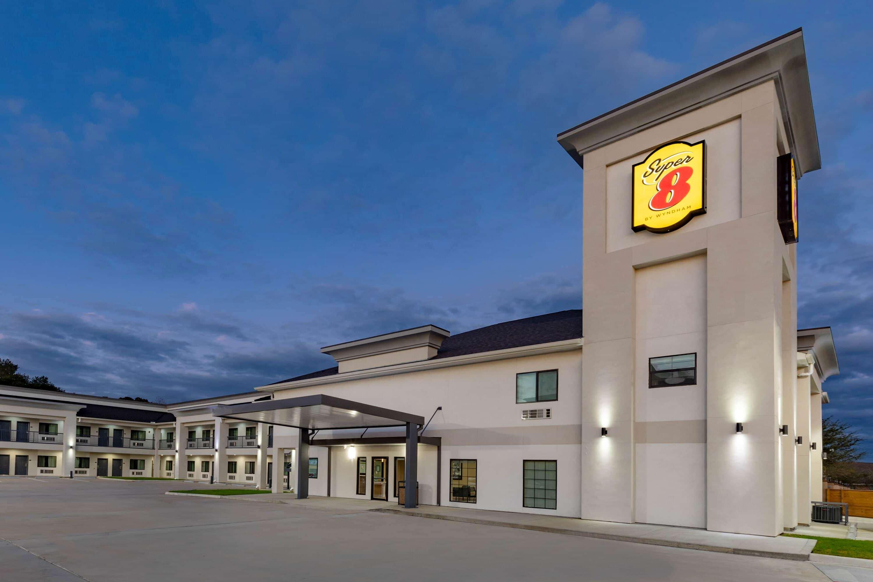 Super 8 By Wyndham Houston Nw Beltway 8-West Rd Hotel Jersey Village Exterior photo